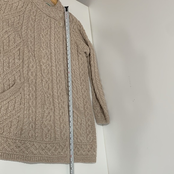 Aran crafts wool sweater - Picture 6 of 11